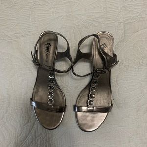 Pewter colored kitten heels